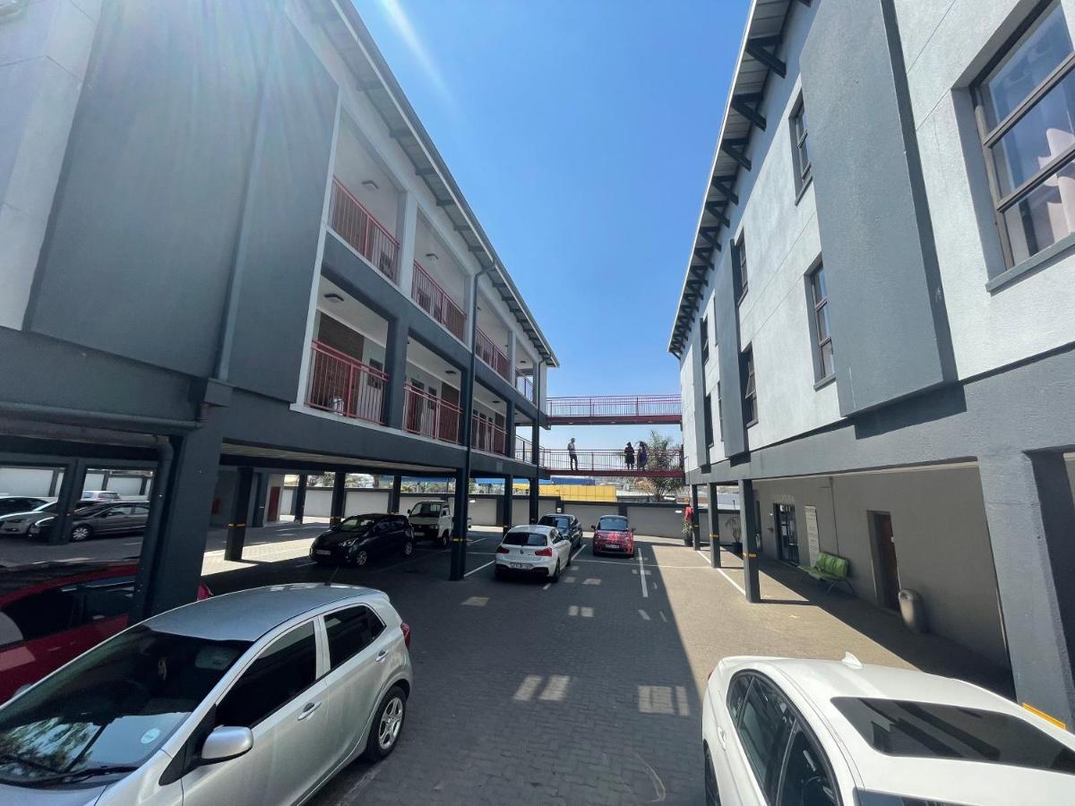 Ecomotel Marlboro Johannesburg Exterior foto
